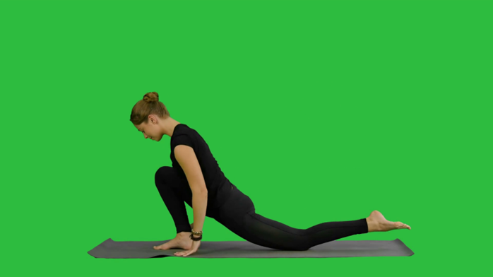 How Fitness Coaches Create Workout Videos With The Help of Green Screens 1 Fitness Coaches Use Green Screens